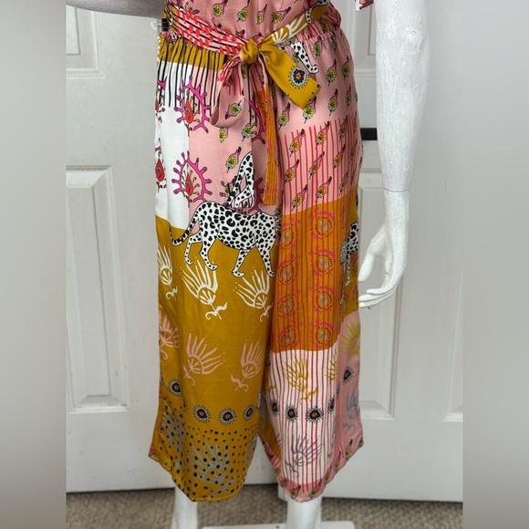 AshA eleven colorful ruffle sleeves jumper Size Medium. D27 - Picture 16 of 17